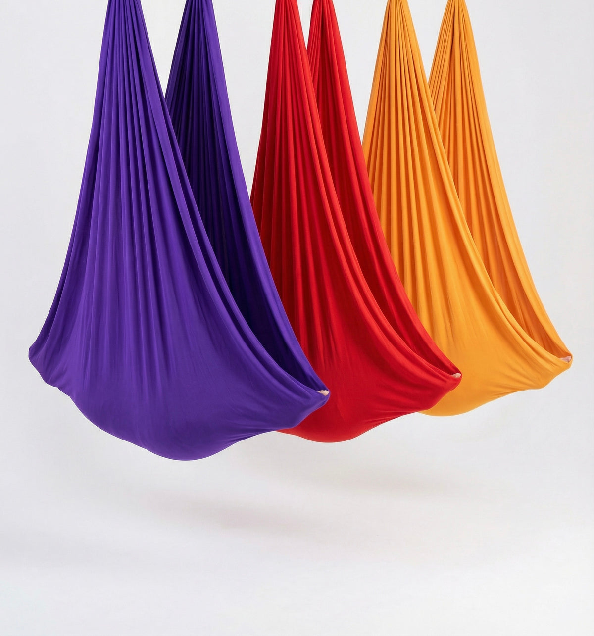 Kubbe Koza Cuddle Yoga Swing - mor, kırmızı, sarı